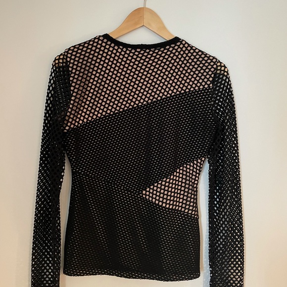 BCBG Black long sleeved fishnet top, size S - Picture 4 of 4